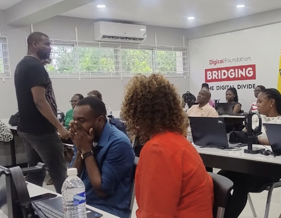 Teachers participating in the CURIOV8 AI-Powered Mathematics Teaching workshop at CASE.